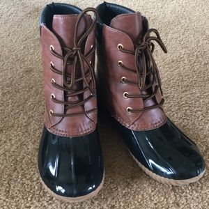 never worn yoki boots